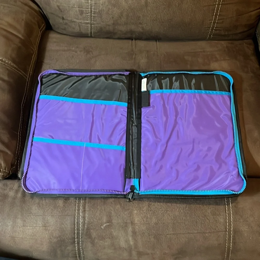 Class Act Vintage Zippered Folder School pocket 80s